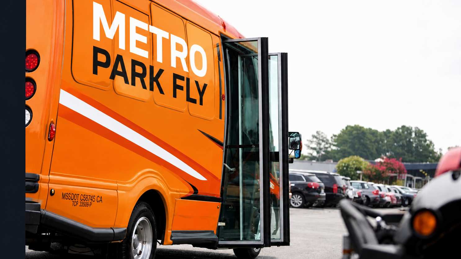 Metro Park Fly Oakland Airport