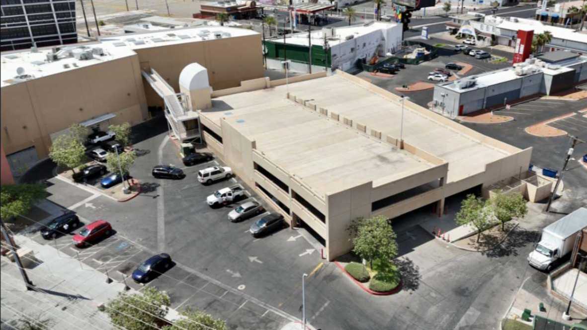 The Gateway LAS Airport Parking