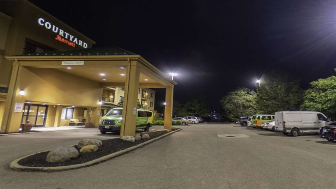 Courtyard by Marriott CLE Airport Parking