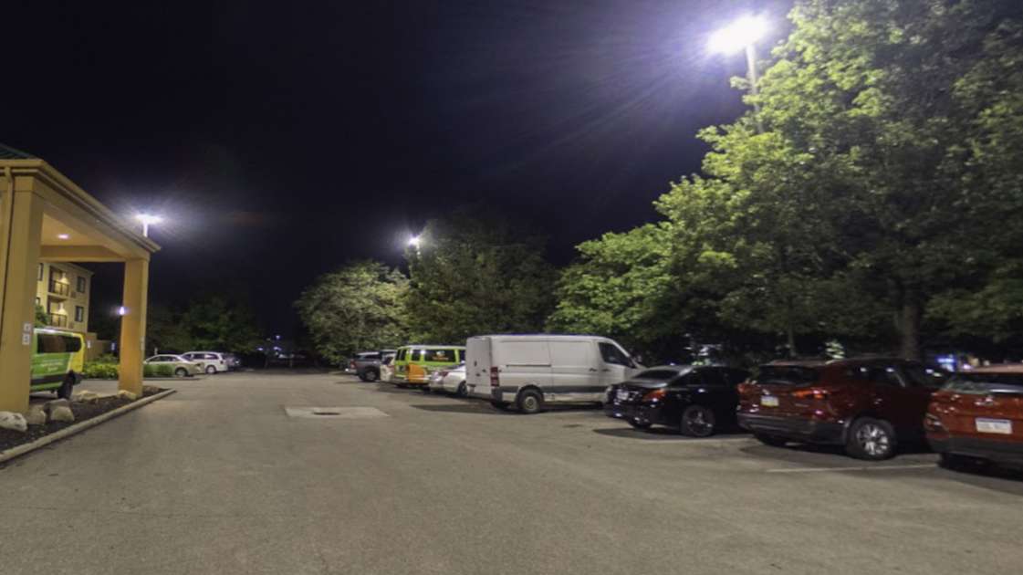 Courtyard by Marriott CLE Airport Parking