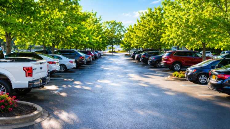 Renaissance Concourse ATL Airport Parking