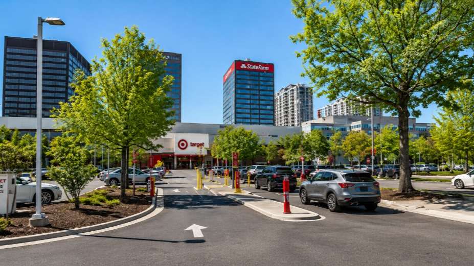 P2409 Target – Skyline (5115 Leesburg Pike) DCA Airport Parking