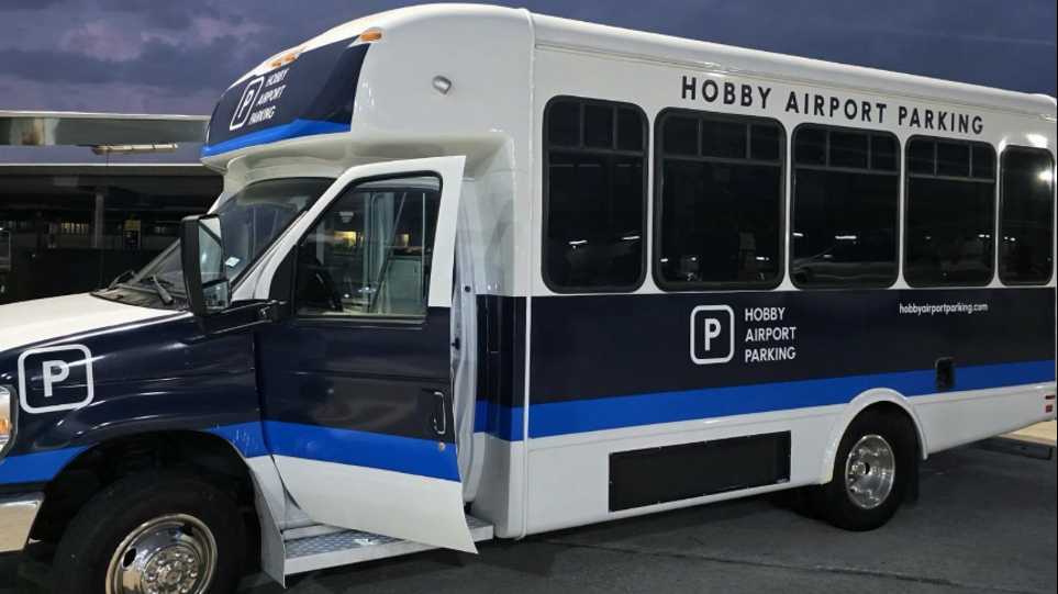 Hobby Airport Parking – Outdoor Self Park