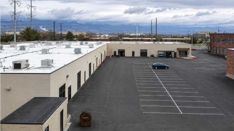 La Quinta Inn Suites SLC Airport Parking