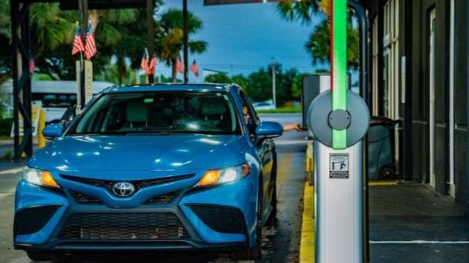 Omni Orlando MCO Airport Parking