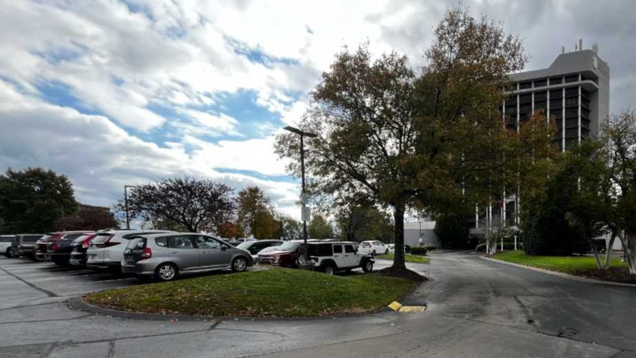Sonesta Nashville Airport Parking