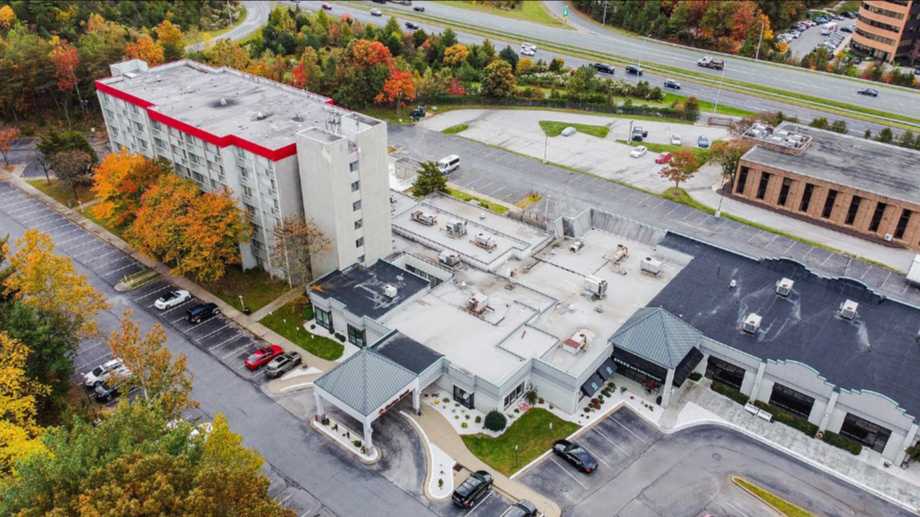 Clarion Hotel BWI airport Arundel Mills Airport Parking 