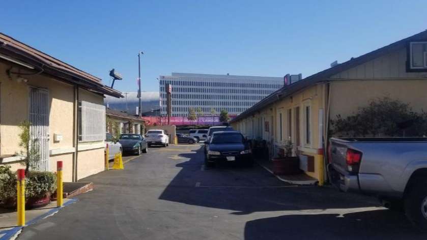 Hollypark Hotel LAX Airport Parking