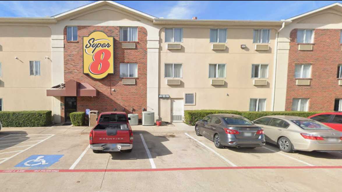 Super 8 Hotel Grapevine