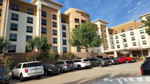 Courtyard TownePlace Suites Grapevine Airport Parking