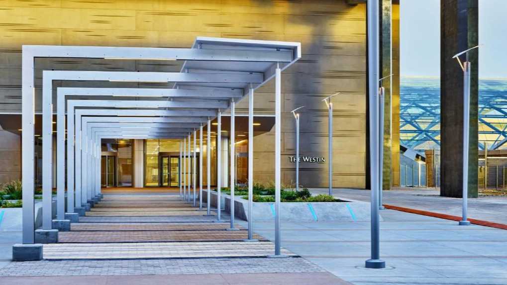 Airport Parking  (DIA)  Direct Access to Main Terminal at Westin