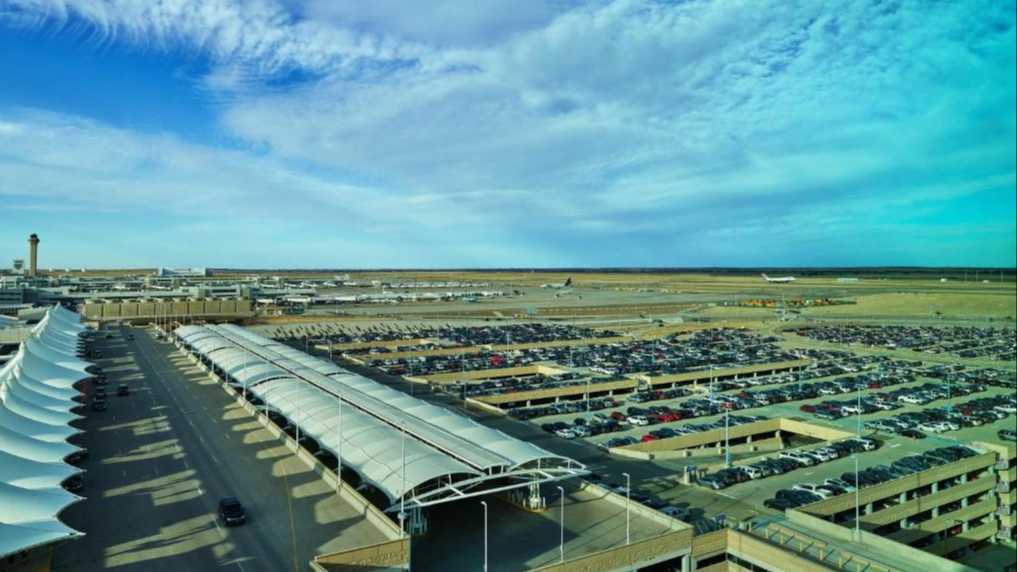 Airport Parking  (DIA)  Direct Access to Main Terminal at Westin