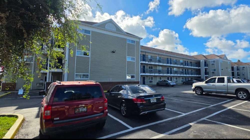 Tampa Bay Extended Stay TPA Airport Parking