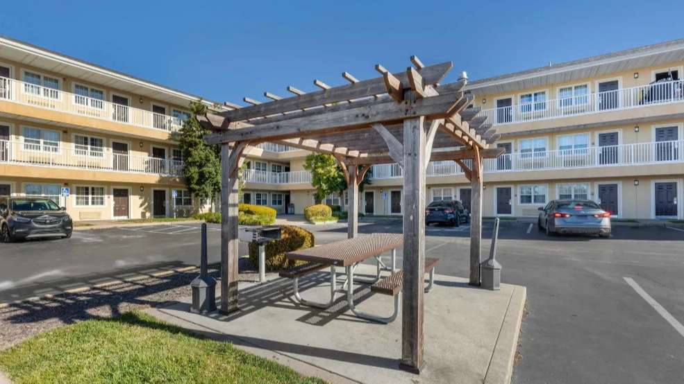 Extended Stay America STL Airport Parking