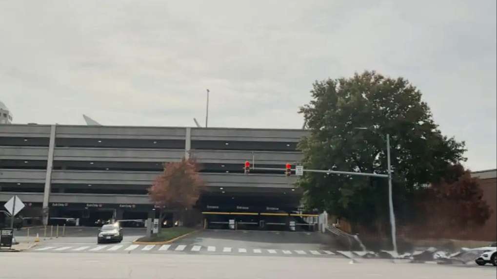 Fashion Centre Garage DCA Airport Parking