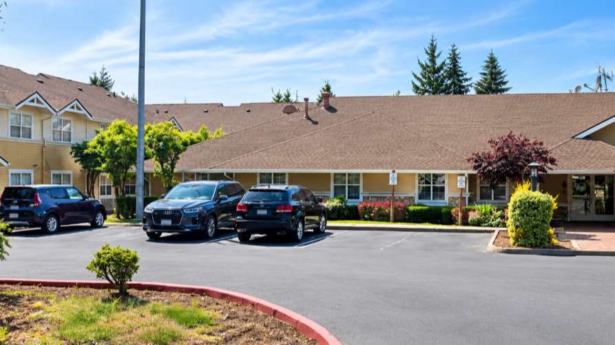 TownePlace Suites by Marriott Seattle Southcenter SEA Airport Parking (No Shuttle)