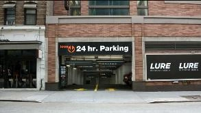Icon Parking Garage ( 250 W 50th St) – Manhattan Cruise Parking 