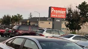 Premier Inn & Suites OAK Airport Parking