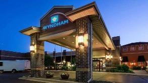 Wyndham Bloomington Mall of America MSP Airport Parking