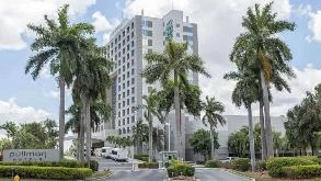 Pullman Miami Airport Hotel Parking